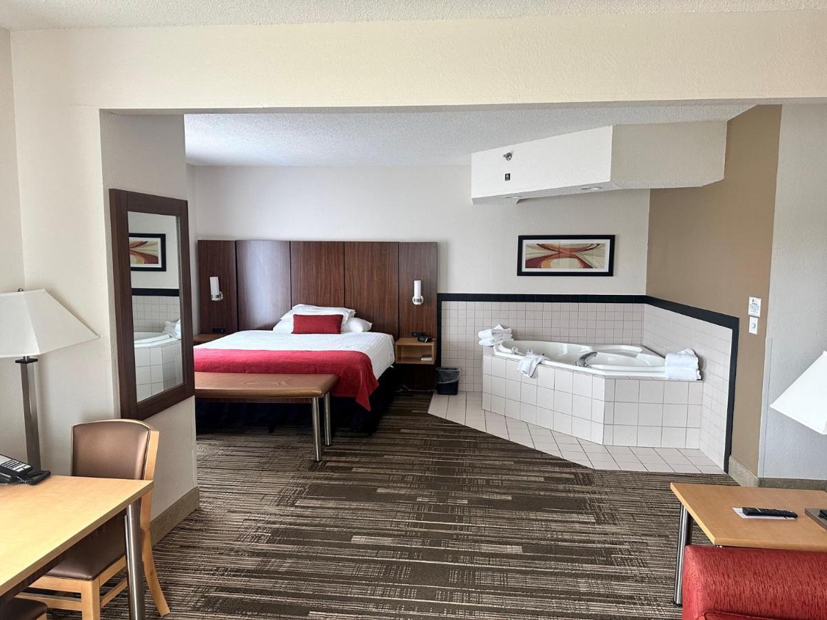 Northfield Inn Suites And Conference Center Springfield Buitenkant foto
