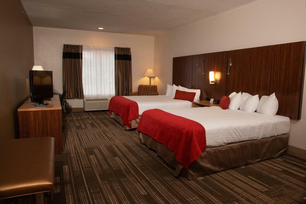 Northfield Inn Suites And Conference Center Springfield Buitenkant foto